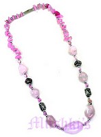 Single Row Agate Pendant Necklace - click here for large view